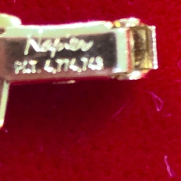 Napier signed gold-tone pearl bracelet - Picture 3 of 3